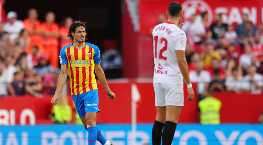 Gaya misses late penalty as Sevilla hold Valencia - SuperSport