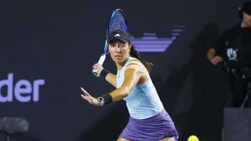 Pegula powers into WTA Finals last four