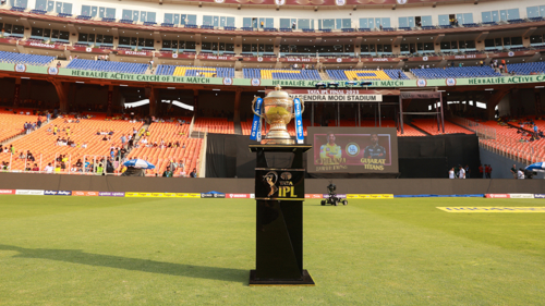 LIVE: Chennai Super Kings v Gujarat Titans - IPL 2023