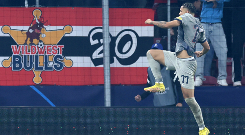 Okafor penalty gives Salzburg win over Dinamo Zagreb