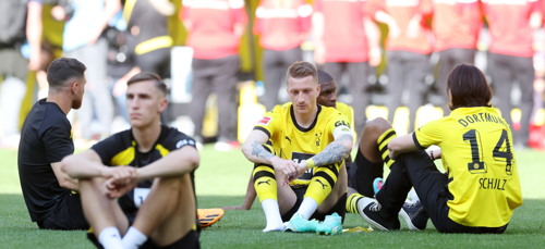 Dortmund's title dreams in tatters after shock home draw to Mainz