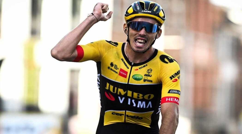 Laporte wins Dwars door Vlaanderen cycling race