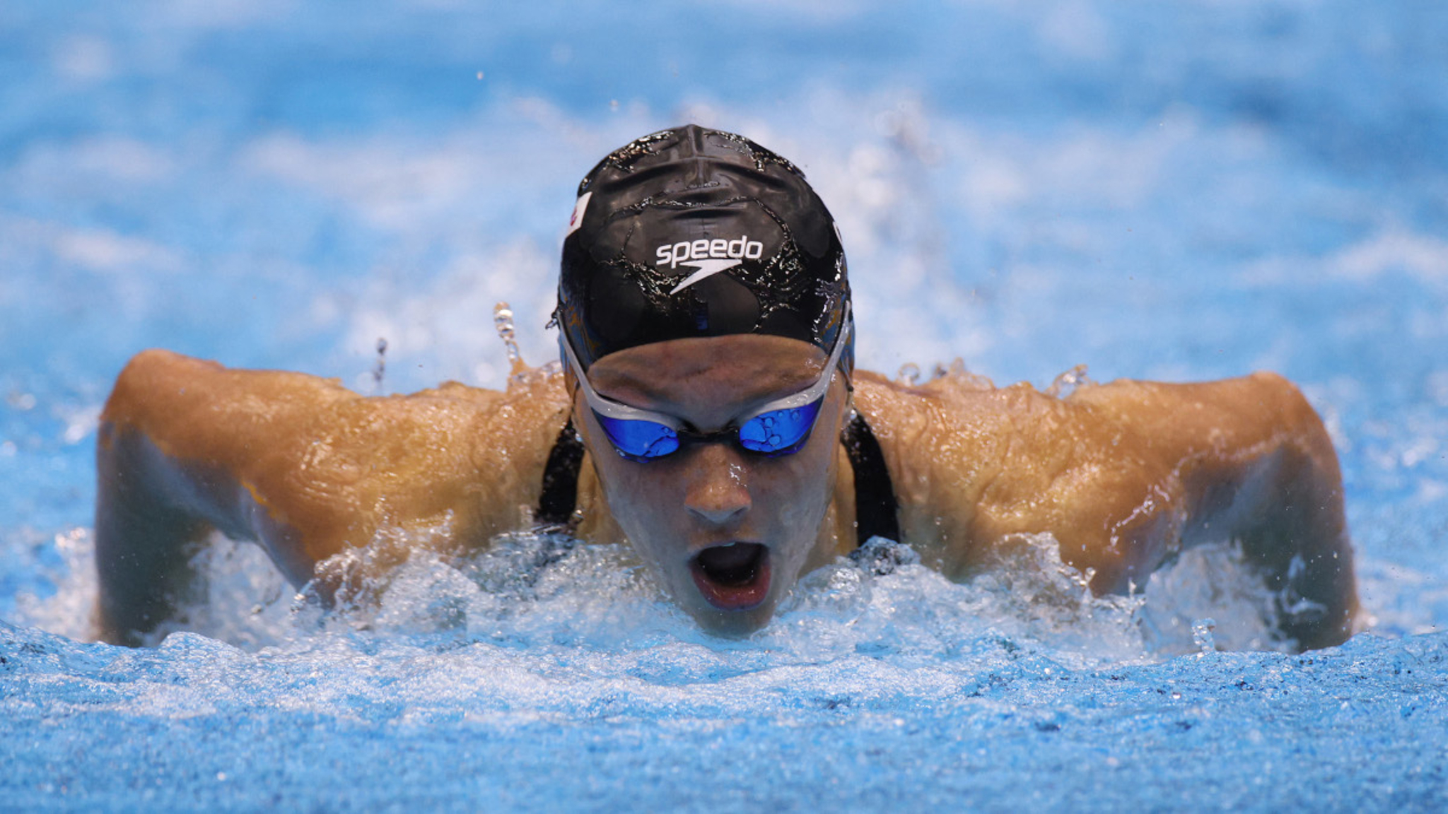 Canada's mcIntosh wins 200m butterfly world title SuperSport