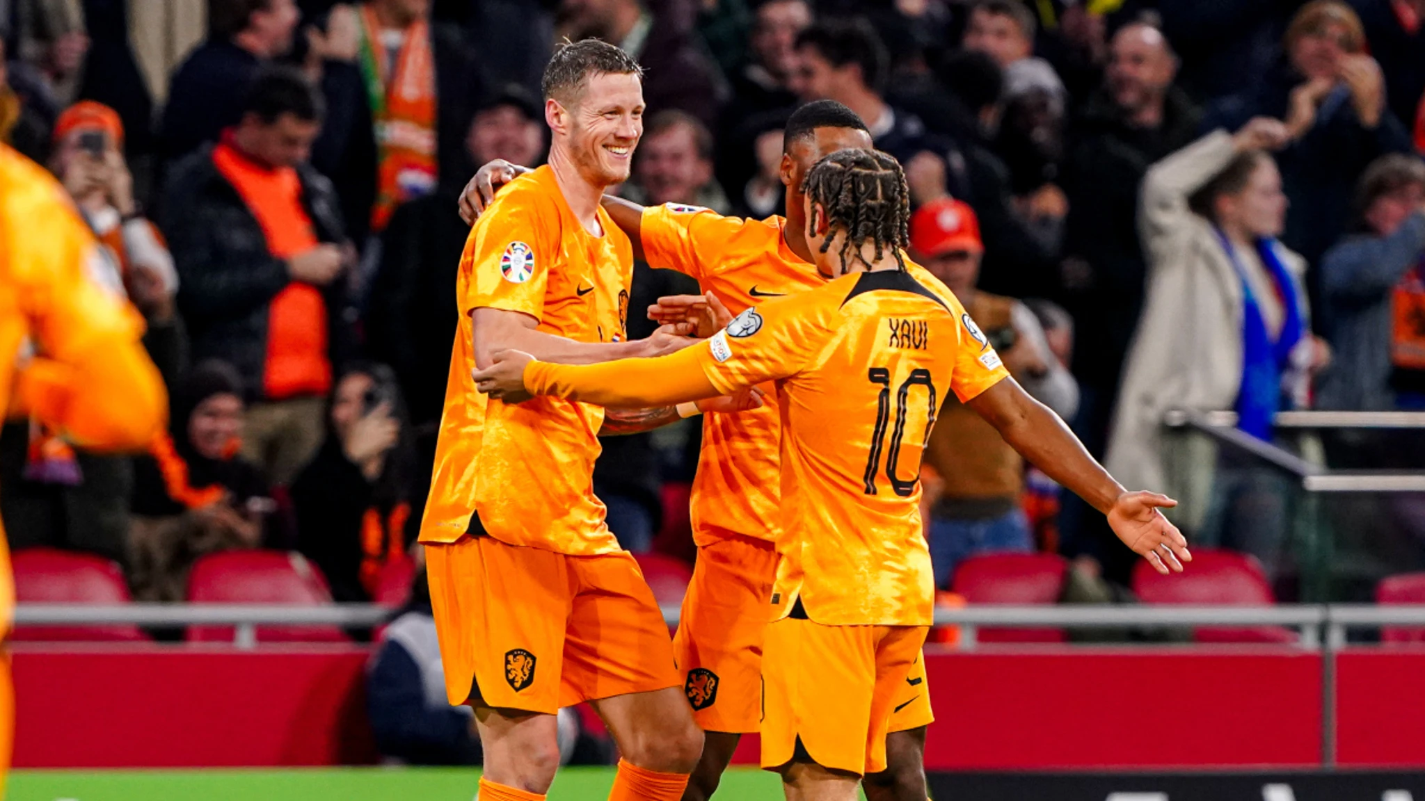 Dutch qualify for Euro 2024 with a win over Ireland in Amsterdam