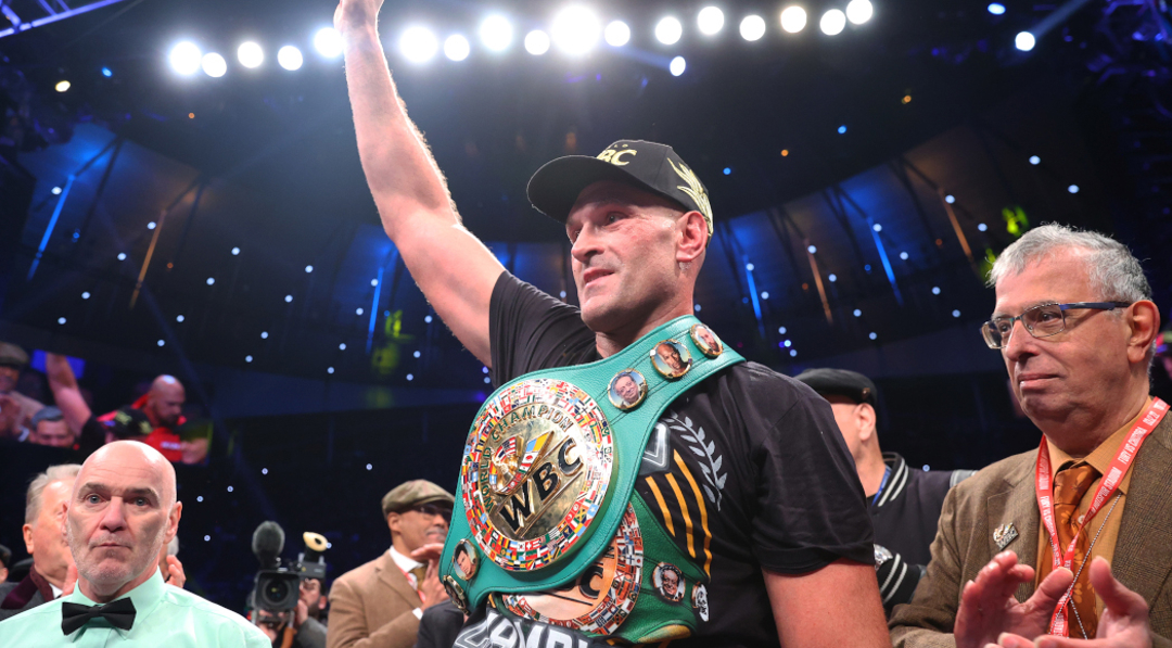 Fury Wants To Spar With Wayne Rooney In Preparation For Usyk Bout 